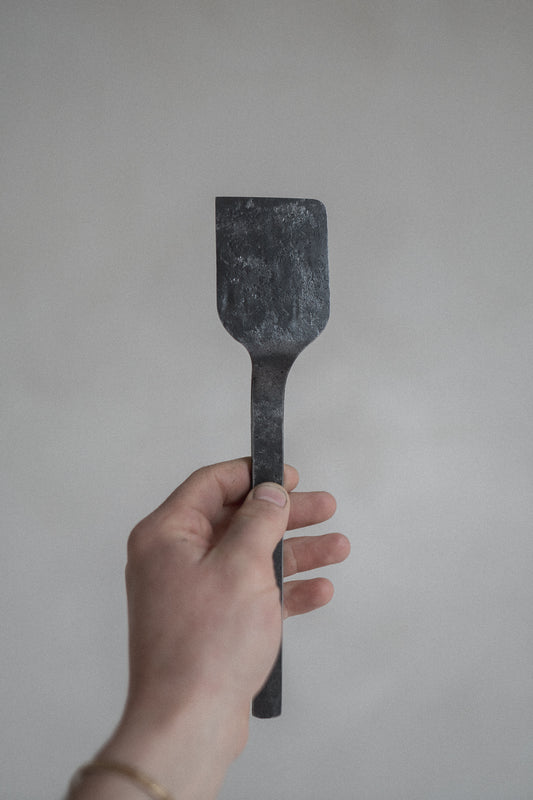 Pfannenwender handgeschmiedet, handgemacht, Eisen, roh, Kochen, Gastro, Küche, rück